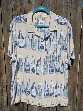 BDG Cream Short-Sleeve Button-Up Shirt with Blue Bottle Print Large